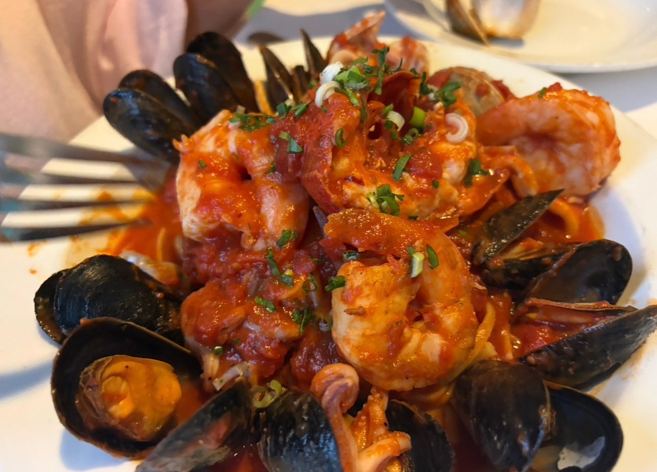 Linguini Fra Diavolo.